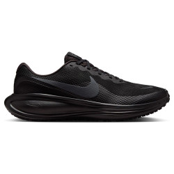 Nike Revolution 8